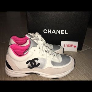 ❌SOLD❌Chanel Sneakers 18P